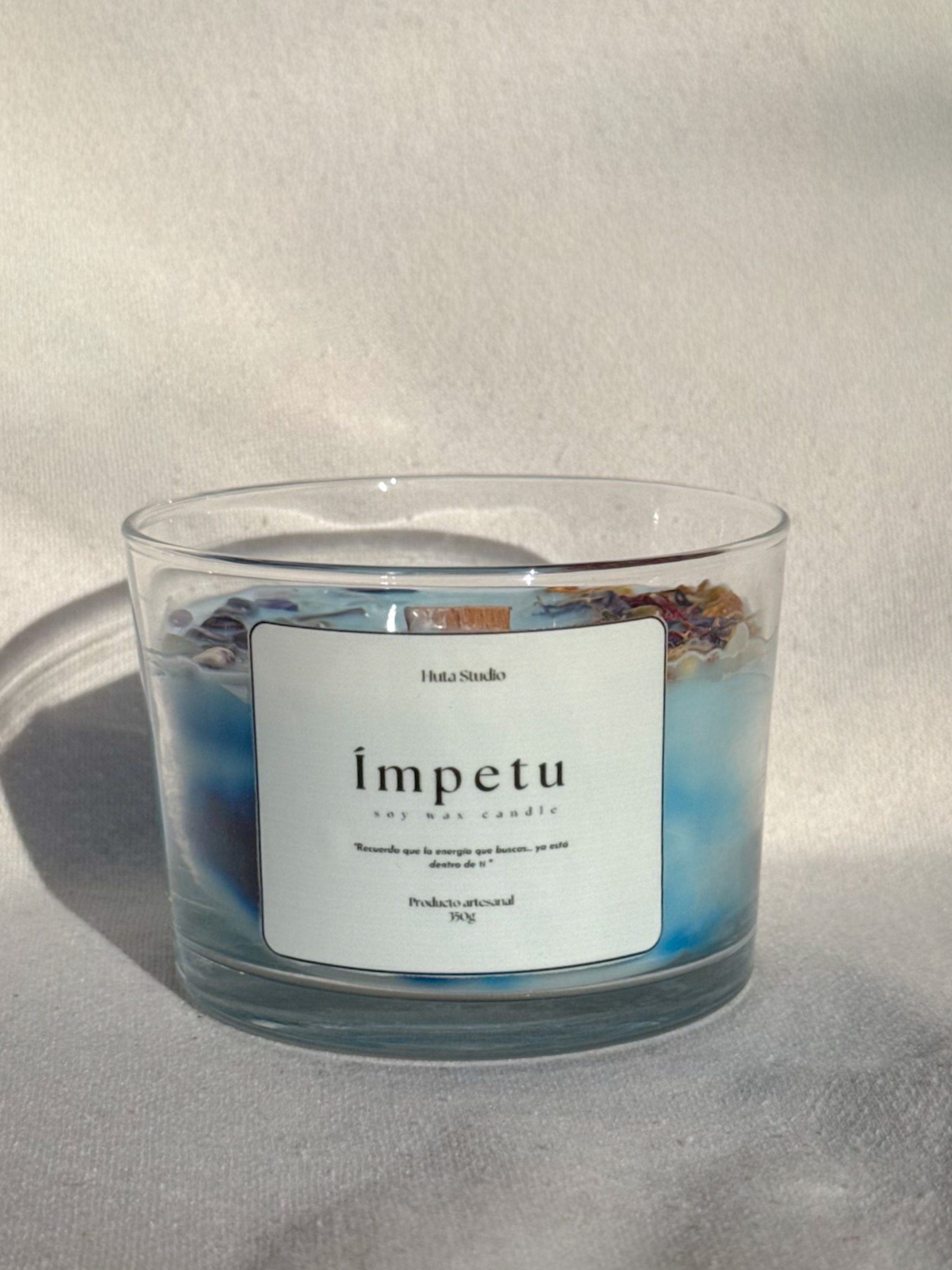 Vela Ímpetu - Motivación y optimismo.